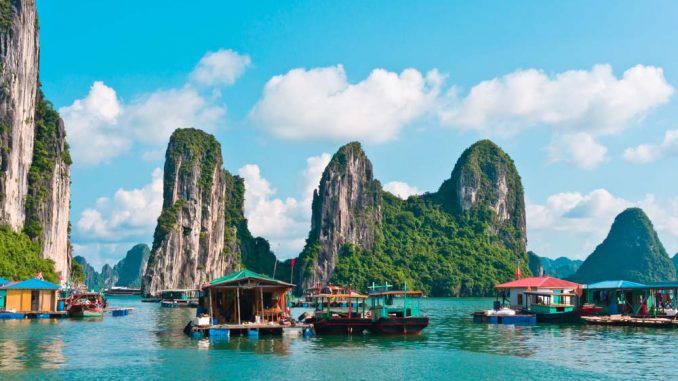 Ha Long Bay